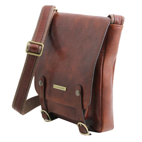 Leather Bags for Men .